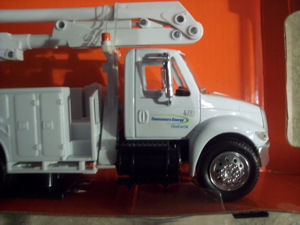 consumers power toy bucket truck